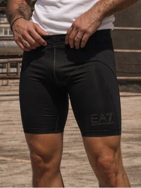 $98 *Worn once* EA7 Emporio Armani Technical Fabric Short Leggings - Size S
